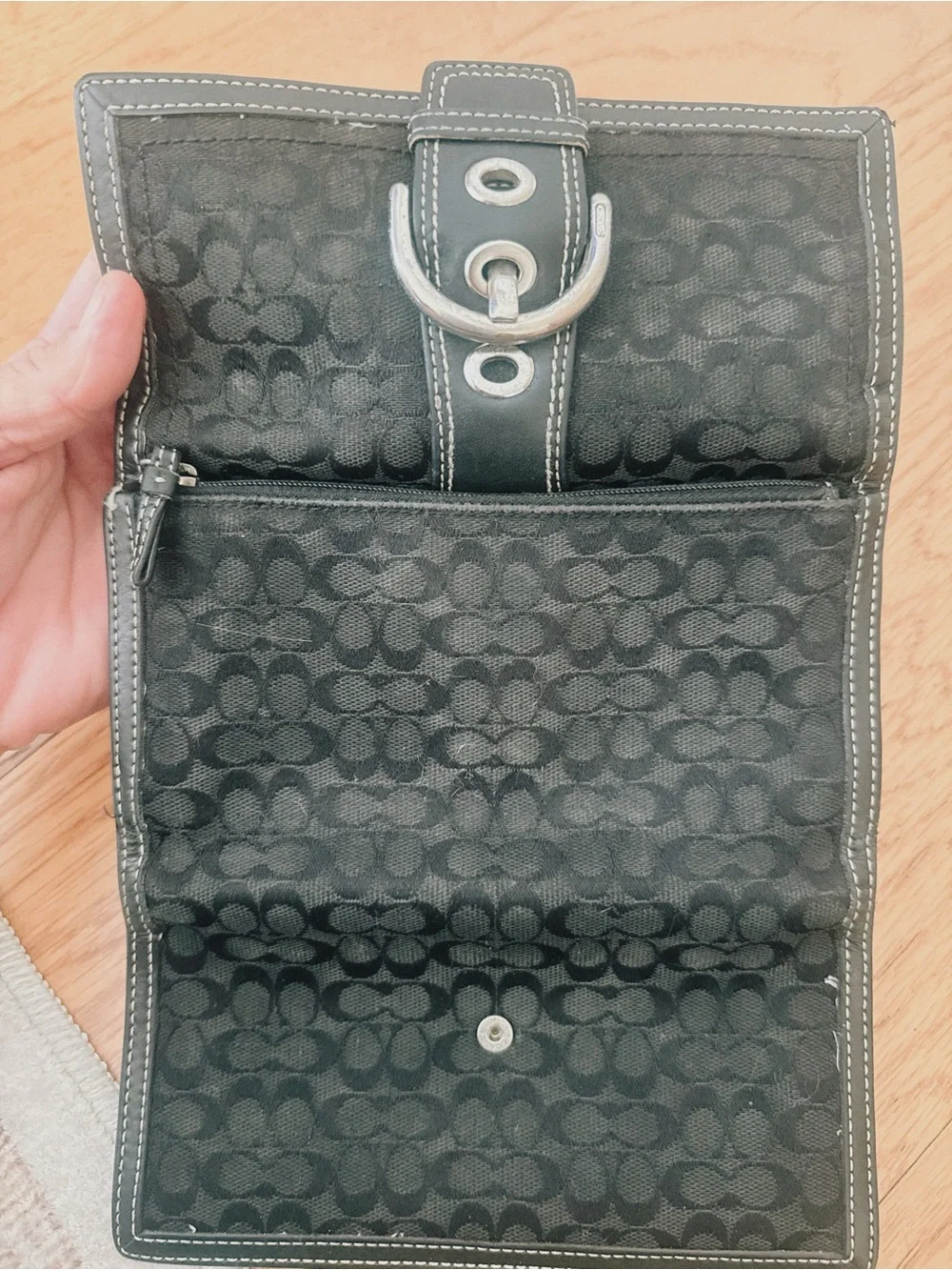 Coach vintage Y2K signature Hampton tote with matching wallet and duster bag